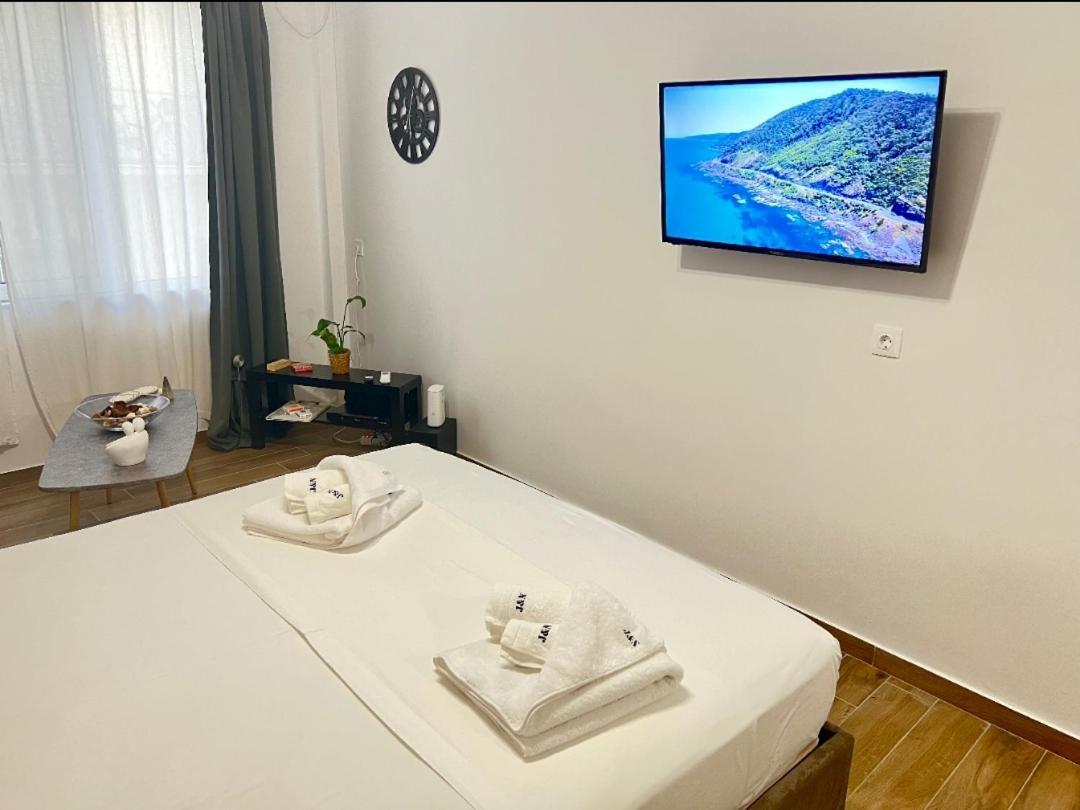 J&N Home Monastiraki 아테네 외부 사진